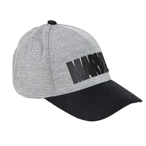 GORRA LOGO MARVEL GRIS VISERA CURVADA / REGULABLE
